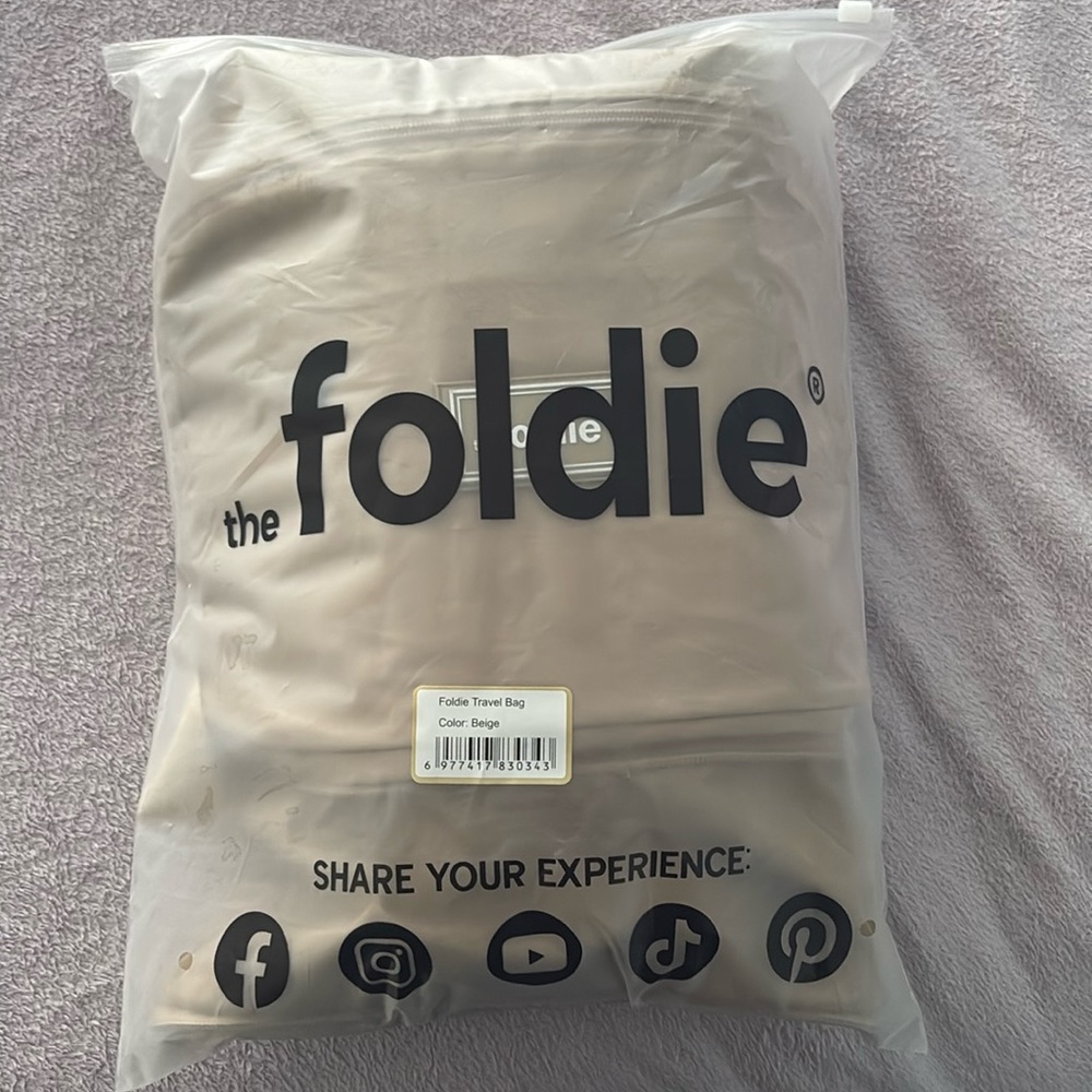 The Foldie Travel Bag